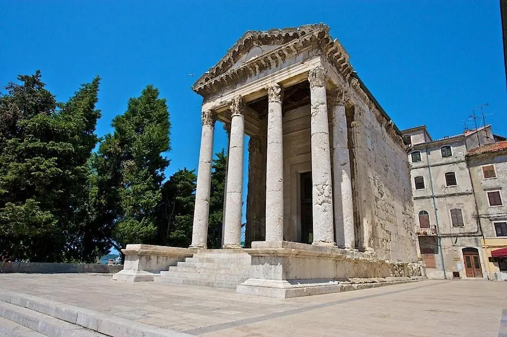 Appartamento Antique Center Pola